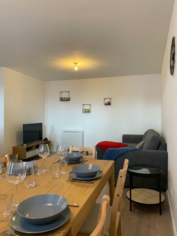 Appartement Situe Dans L'Hyper-Centre D'Auray Exteriör bild