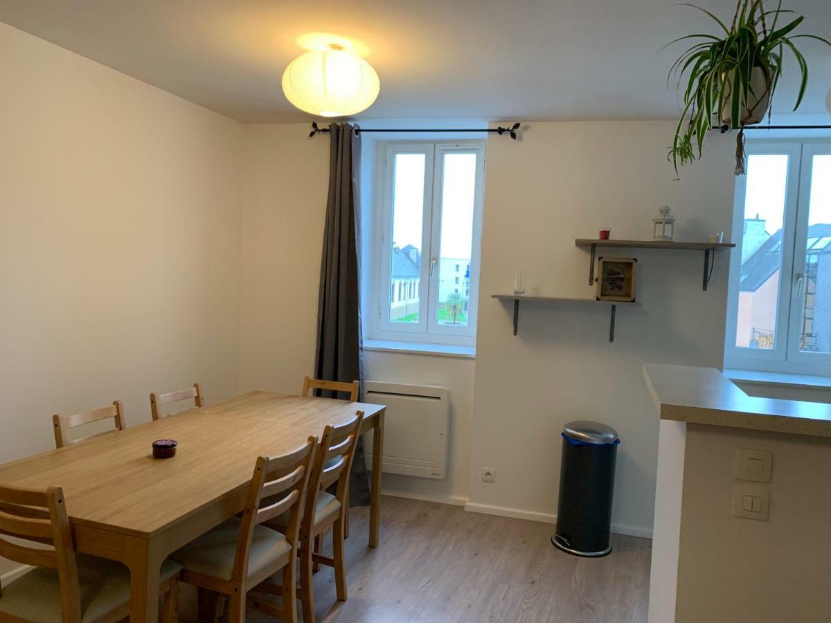 Appartement Situe Dans L'Hyper-Centre D'Auray Exteriör bild